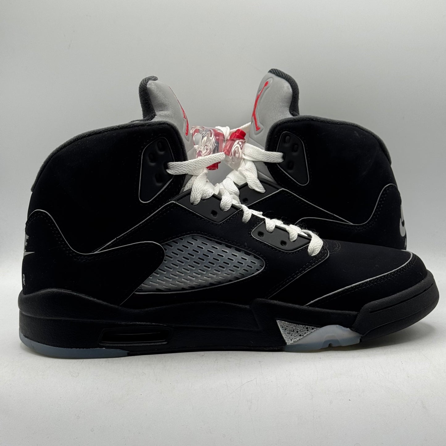 (USED) Jordan 5 Black Metallic Size 9