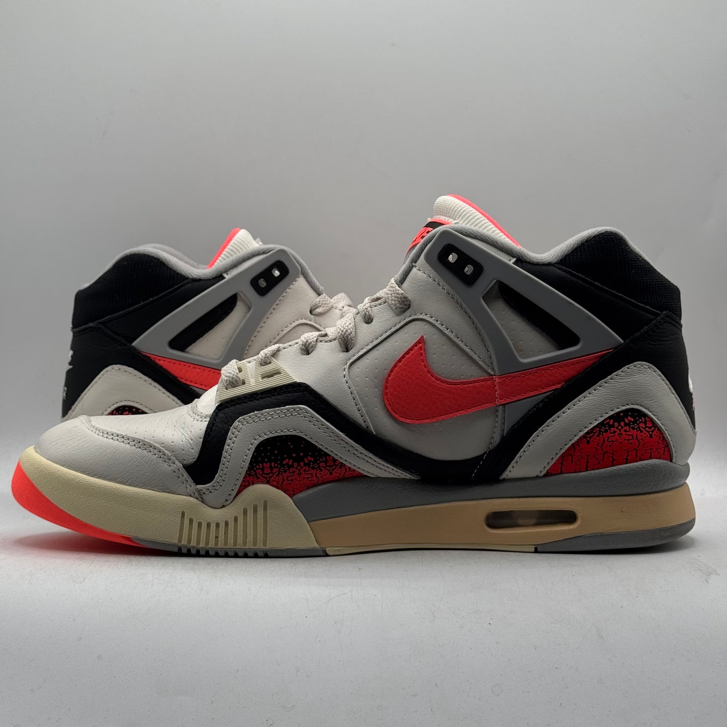 (USED) Nike Air Tech Challenge ll Hot Lava (2024) Size 12