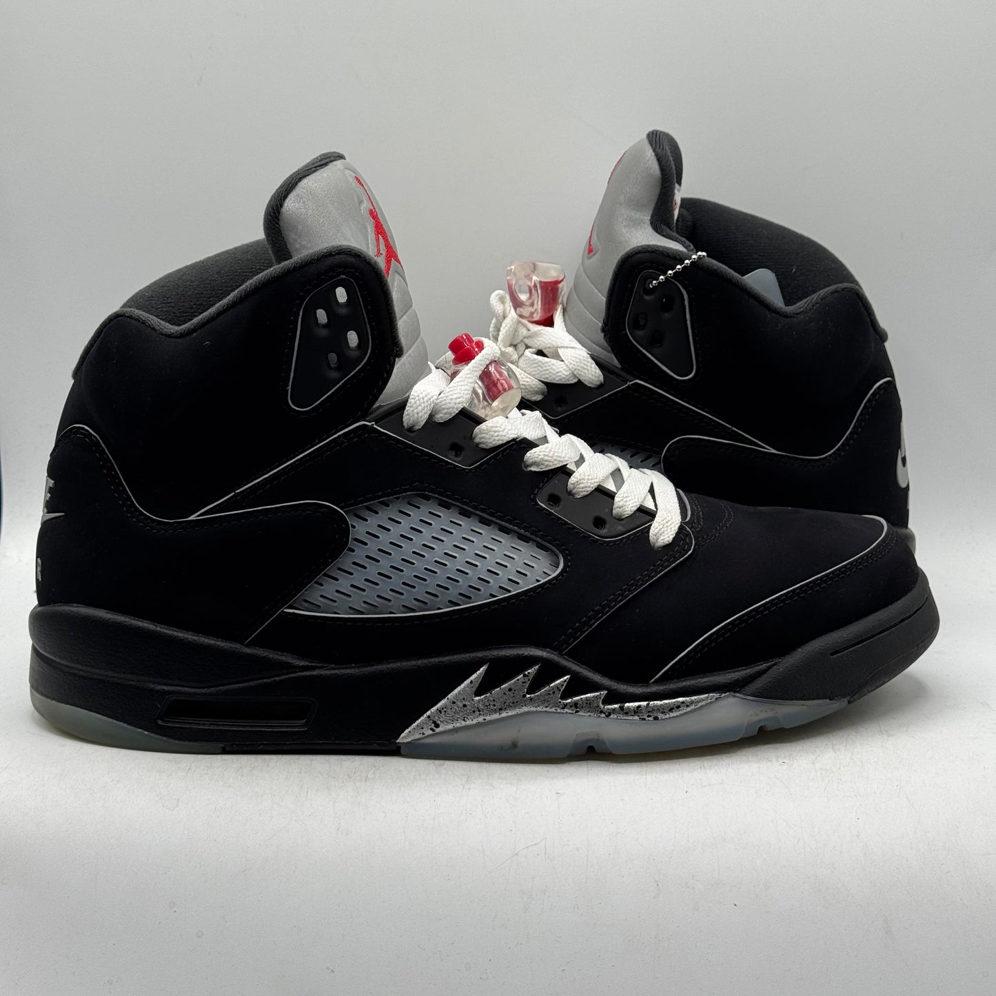 (USED) Jordan 5 Black Metallic Reimagined Size 11