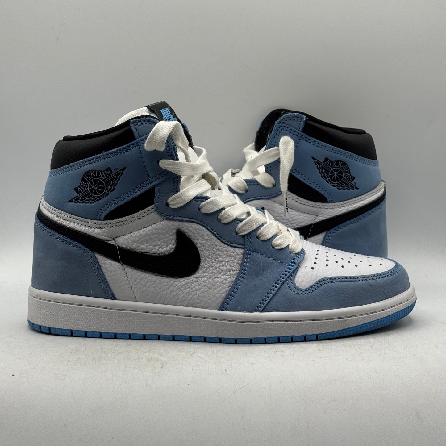 (Used) Jordan 1 High University Blue Size 8