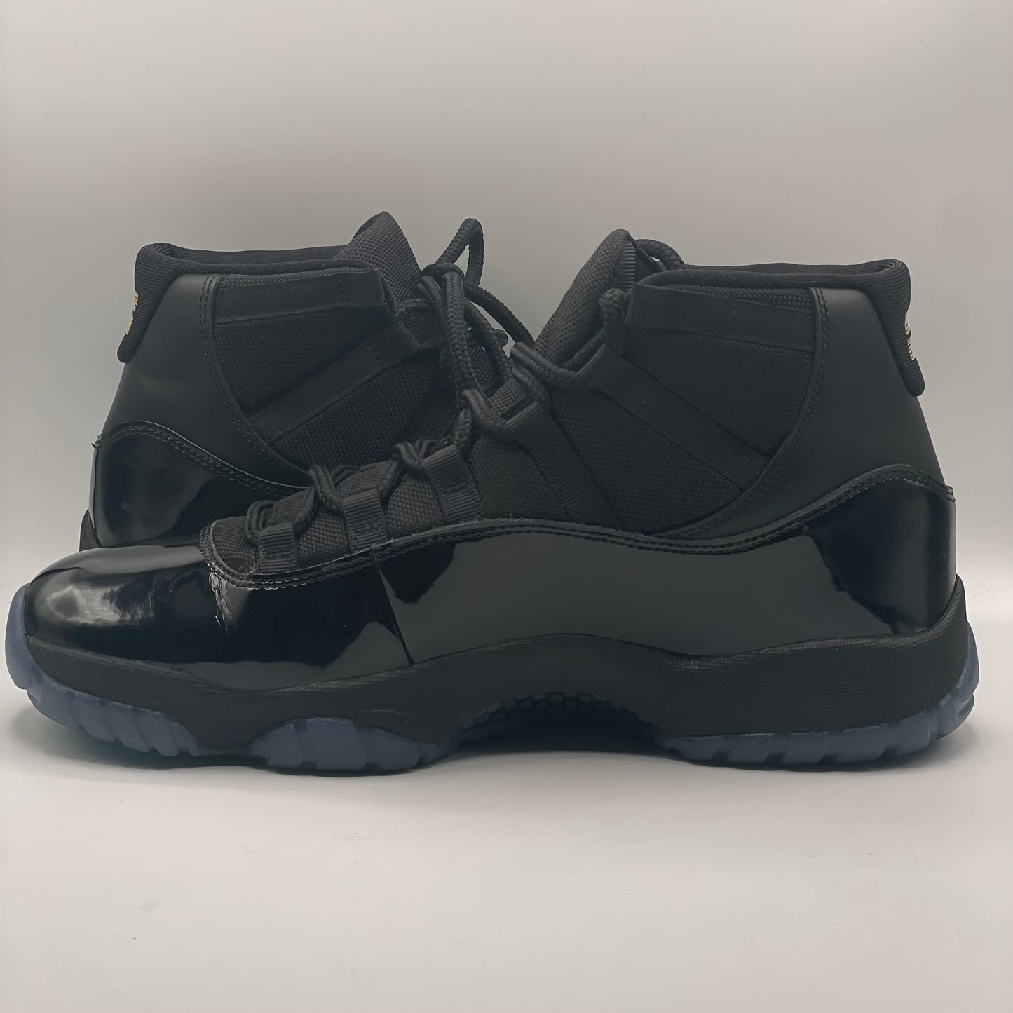 (USED) Jordan 11 Gamma Size 11