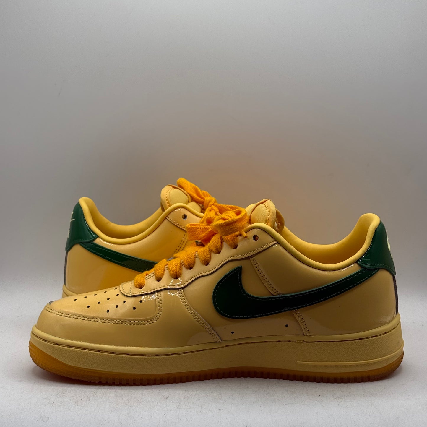 (Used) Nike Air Force 1 Low Patent Leather Topaz Gold Pine Green Size 8.5