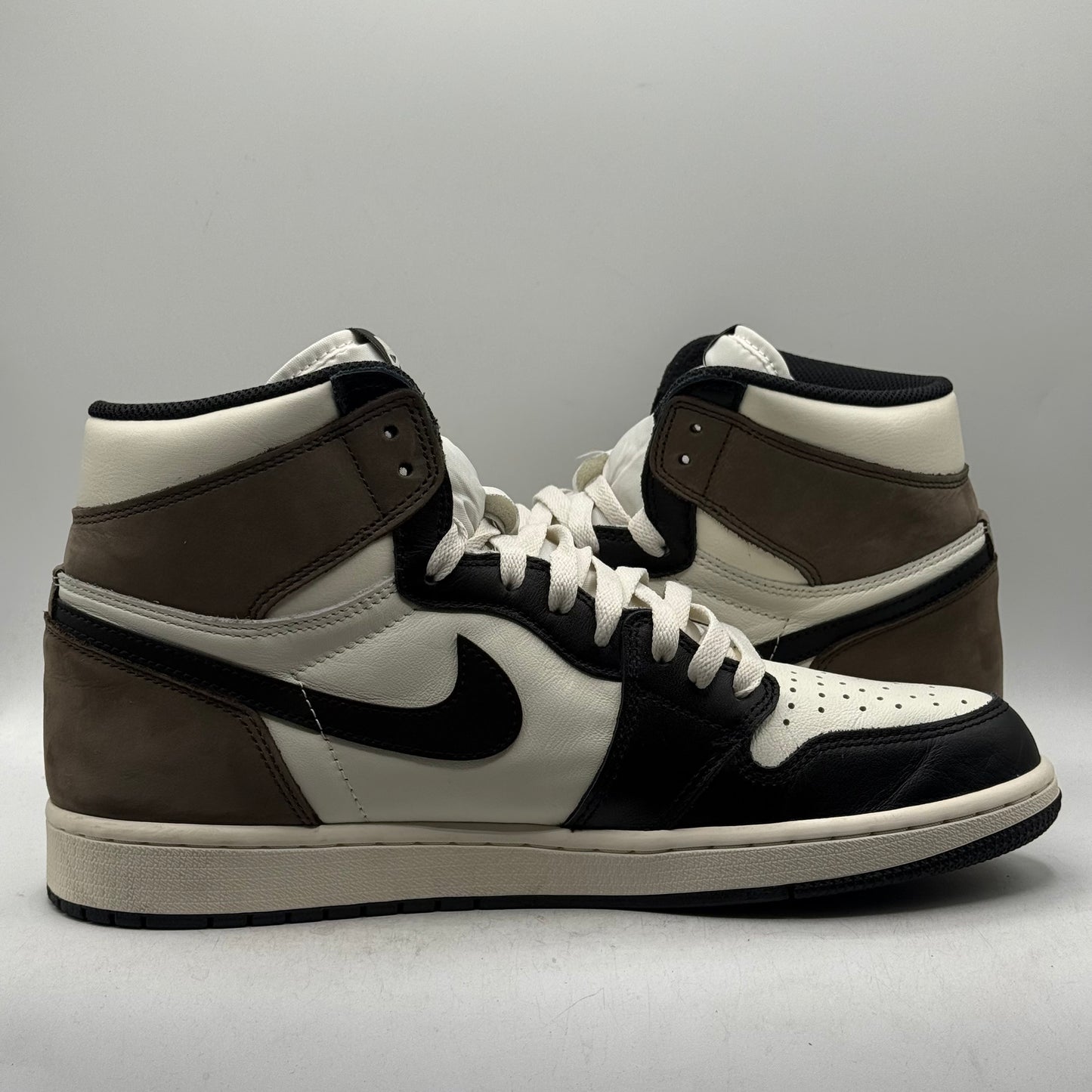(Used) Jordan 1 High Mocha Size 12