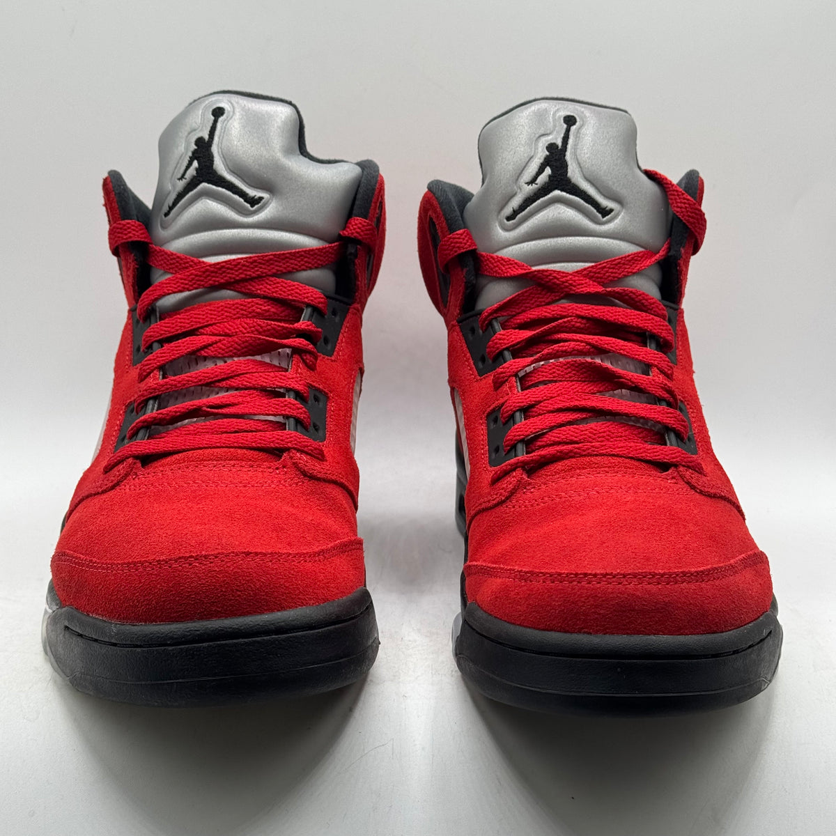 (USED) Jordan 5 Raging Bull Size 9.5