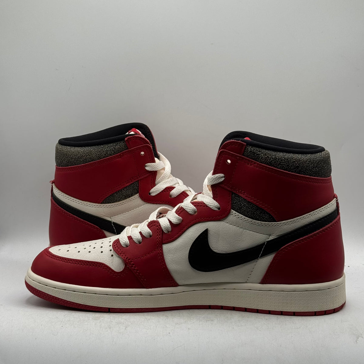 (USED) Jordan 1 Lost & Found Size 12