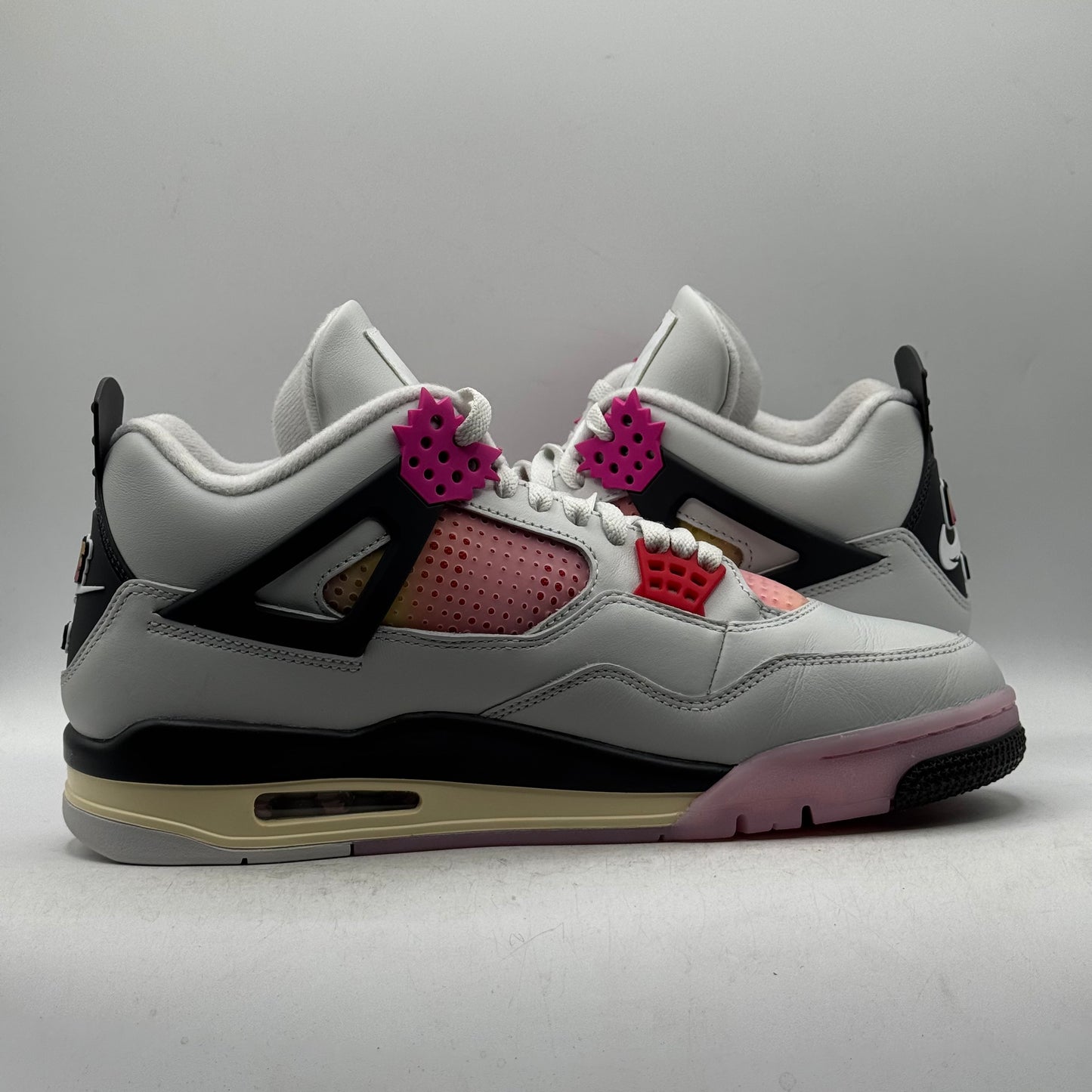(USED) Jordan 4 Comic Size 10