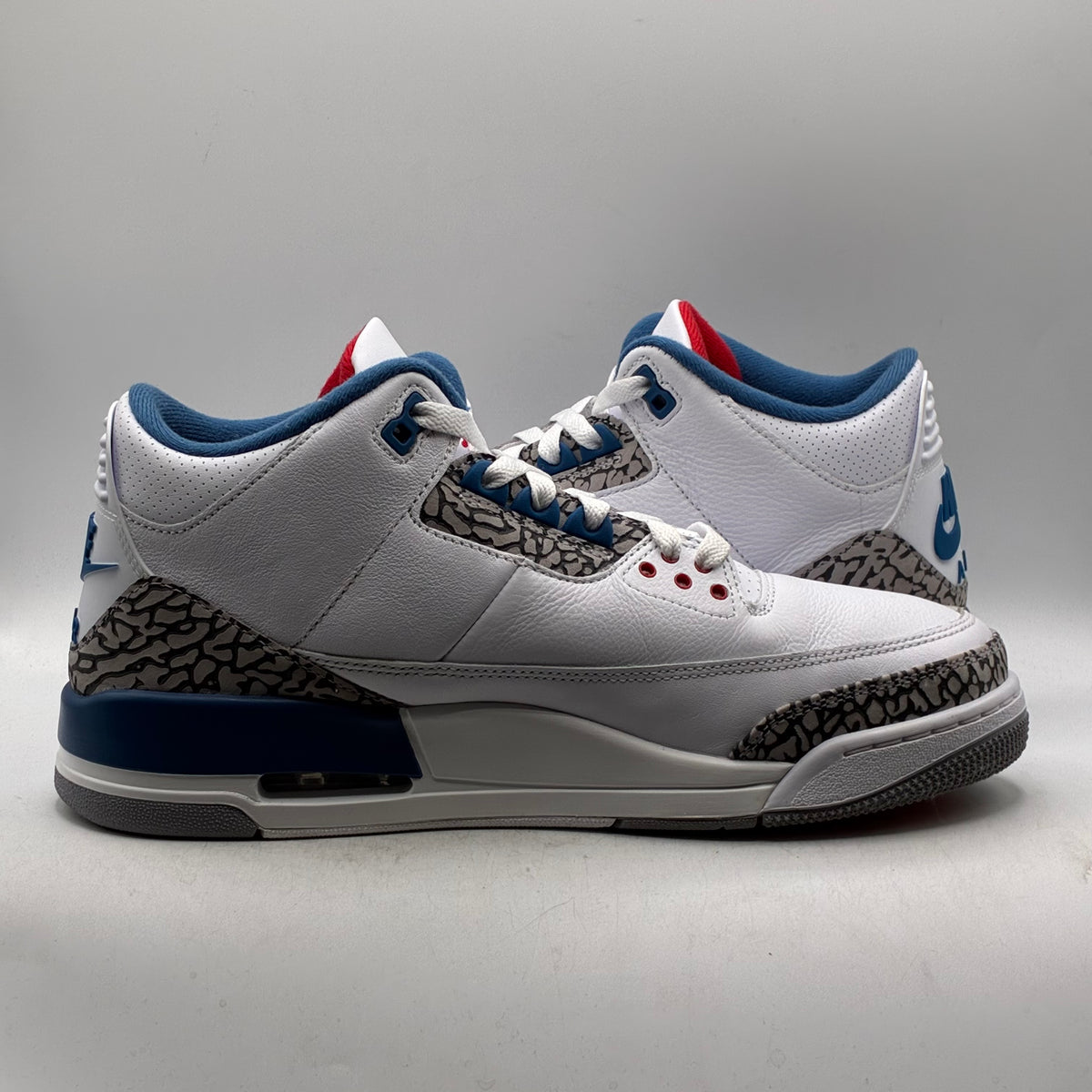 (USED) Jordan 3 True Blue (2026) Size 10.5