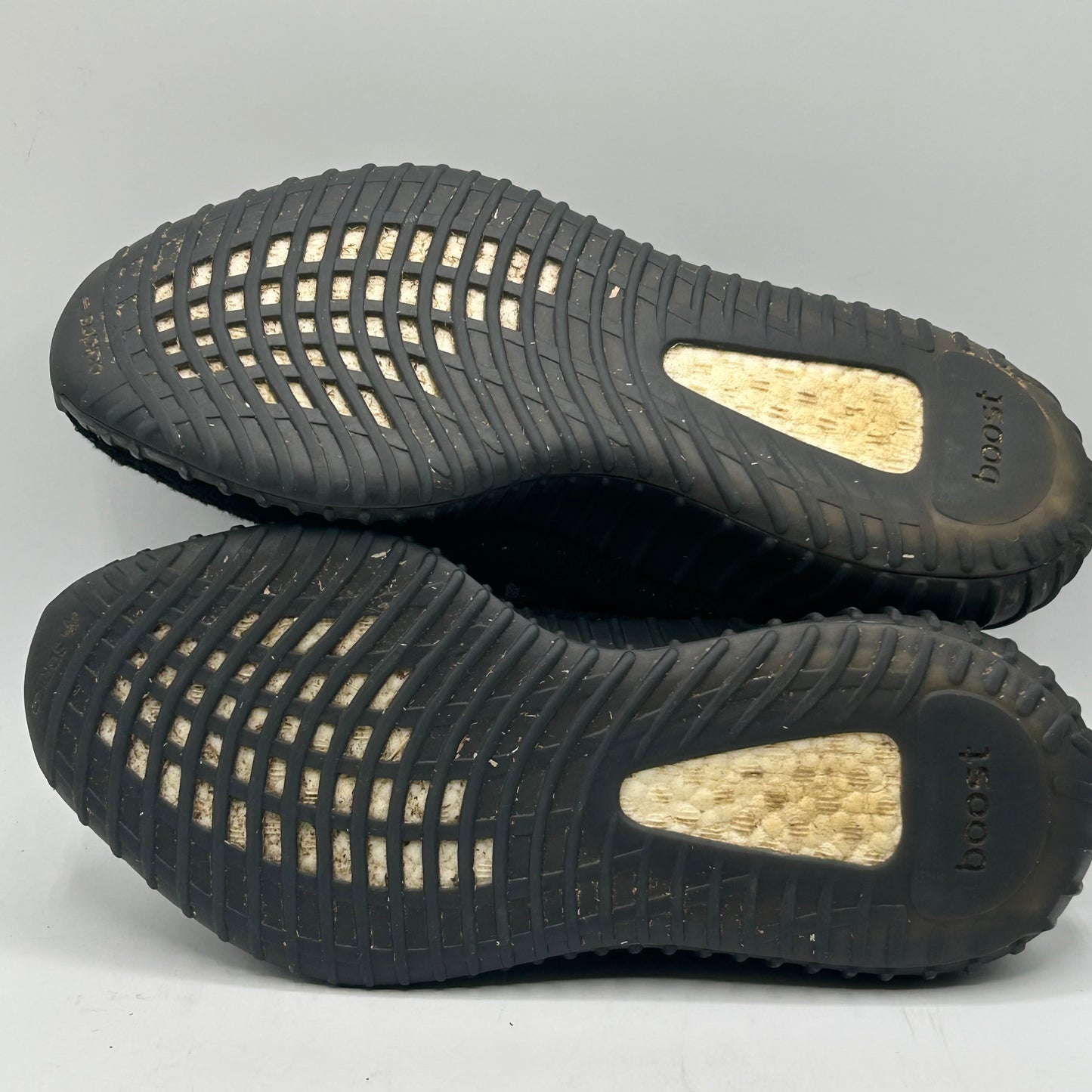 (Used) Yeezy 350 Oreo Size 8.5