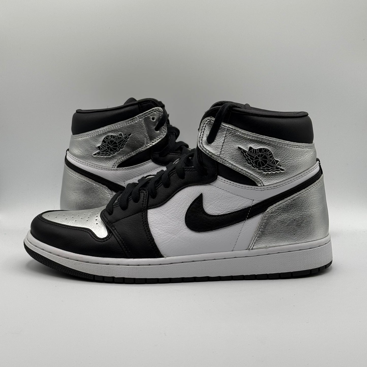 (Used) Jordan 1 High Silver Toe Size 12W/10.5M