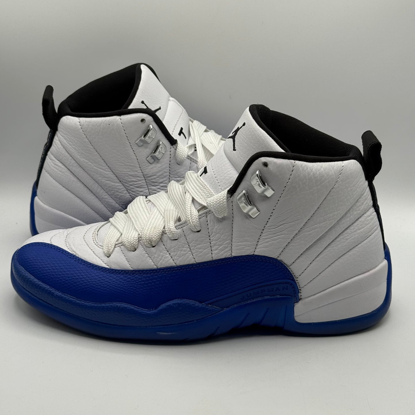(USED) Jordan 12 Blueberry Size 10