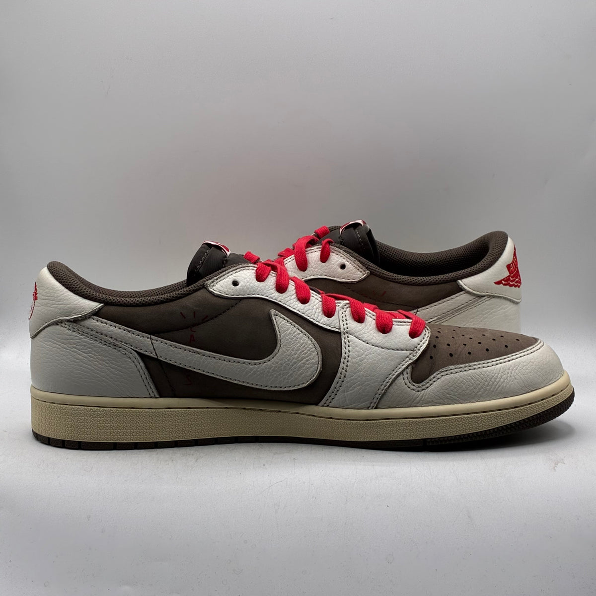 (USED NO BOX) Jordan 1 Low Travis Scott Reverse Mocha Size 14