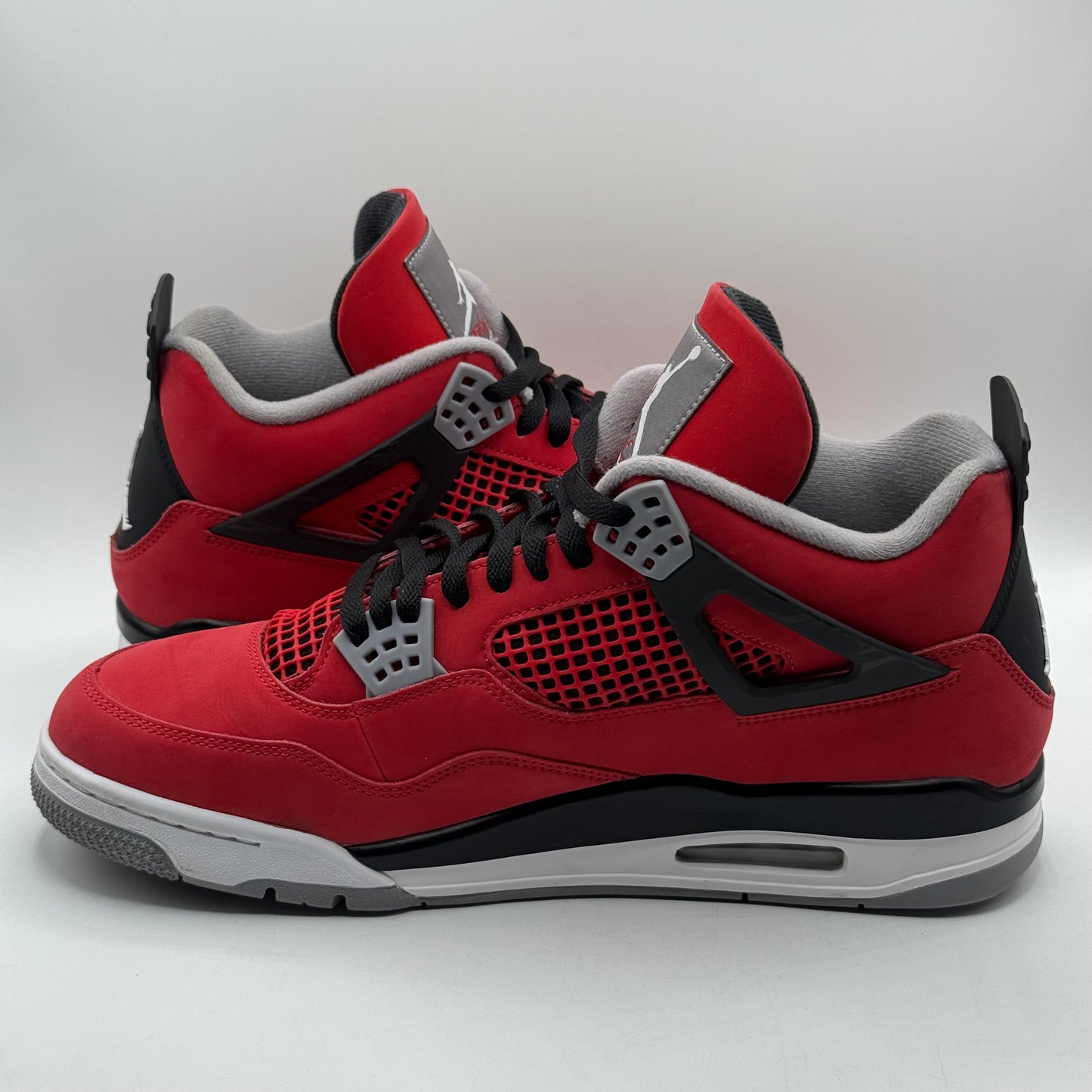 (USED, Worn 1x) Jordan 4 Toro Bravo Size 13