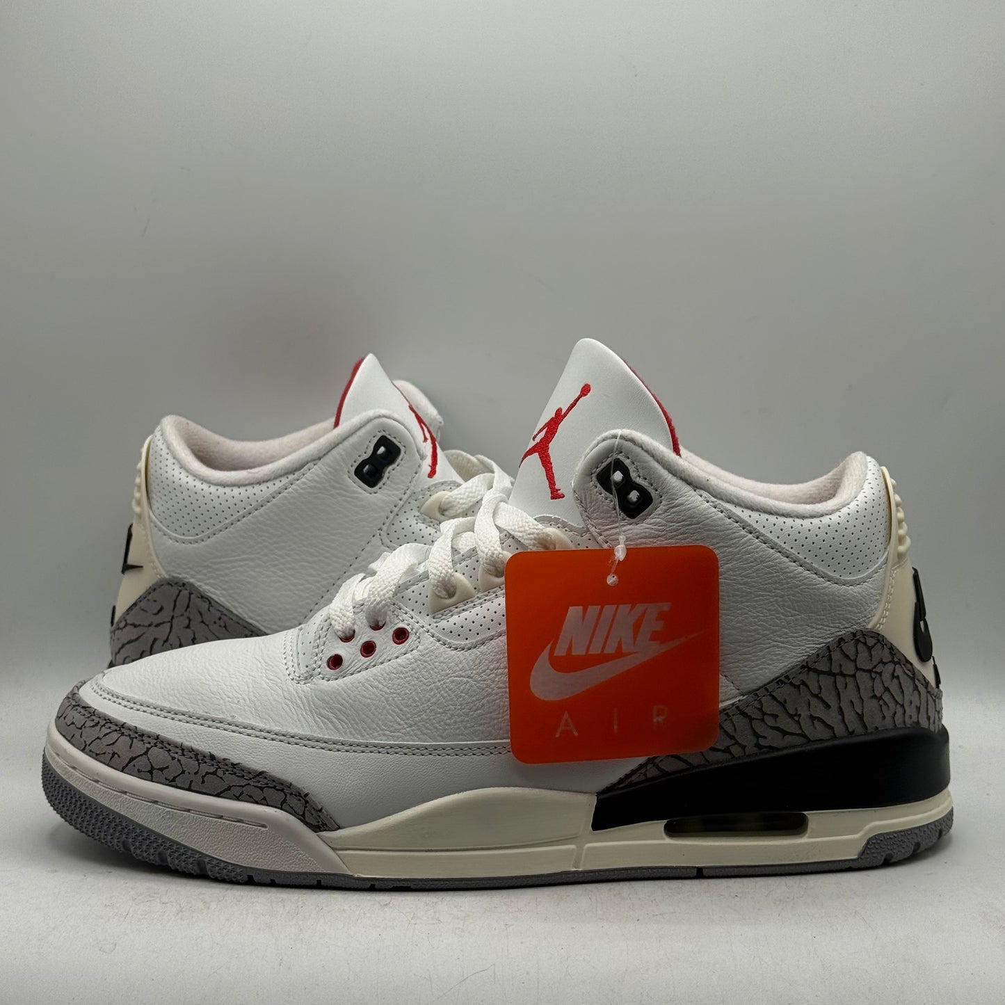 (Used No Box) Jordan 3 White Cement Reimagined Size 11