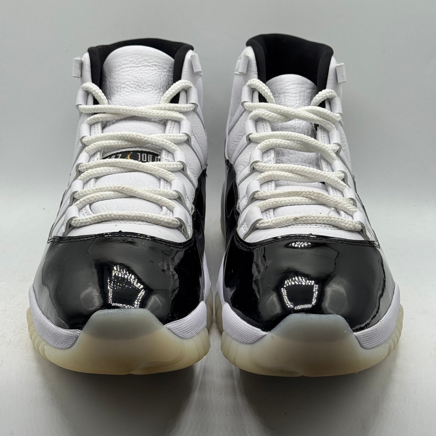(Used NO BOX) Jordan 11 High Gratitude Size 11.5