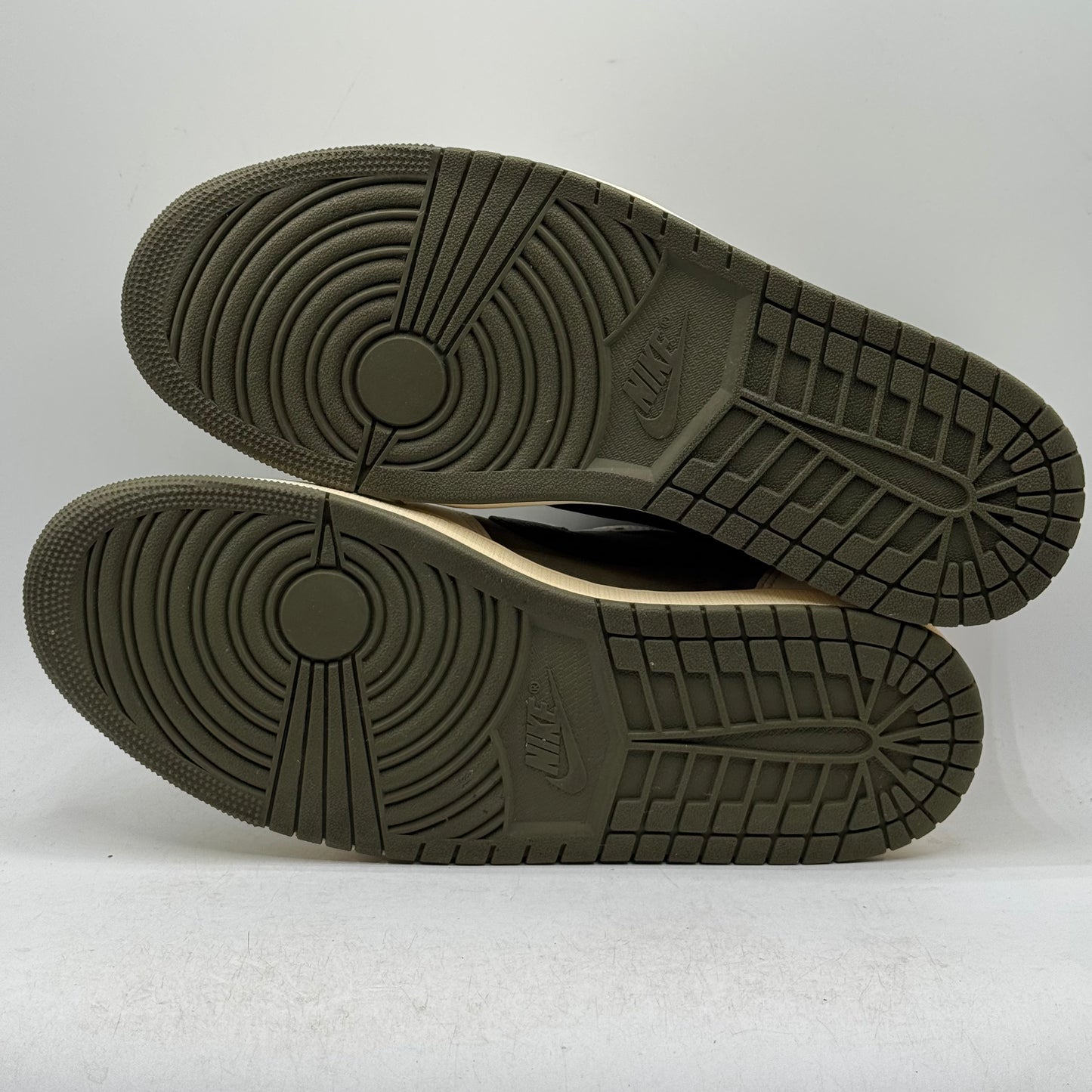 (Used) Jordan 1 Low Travis Scott Medium Olive Size 12