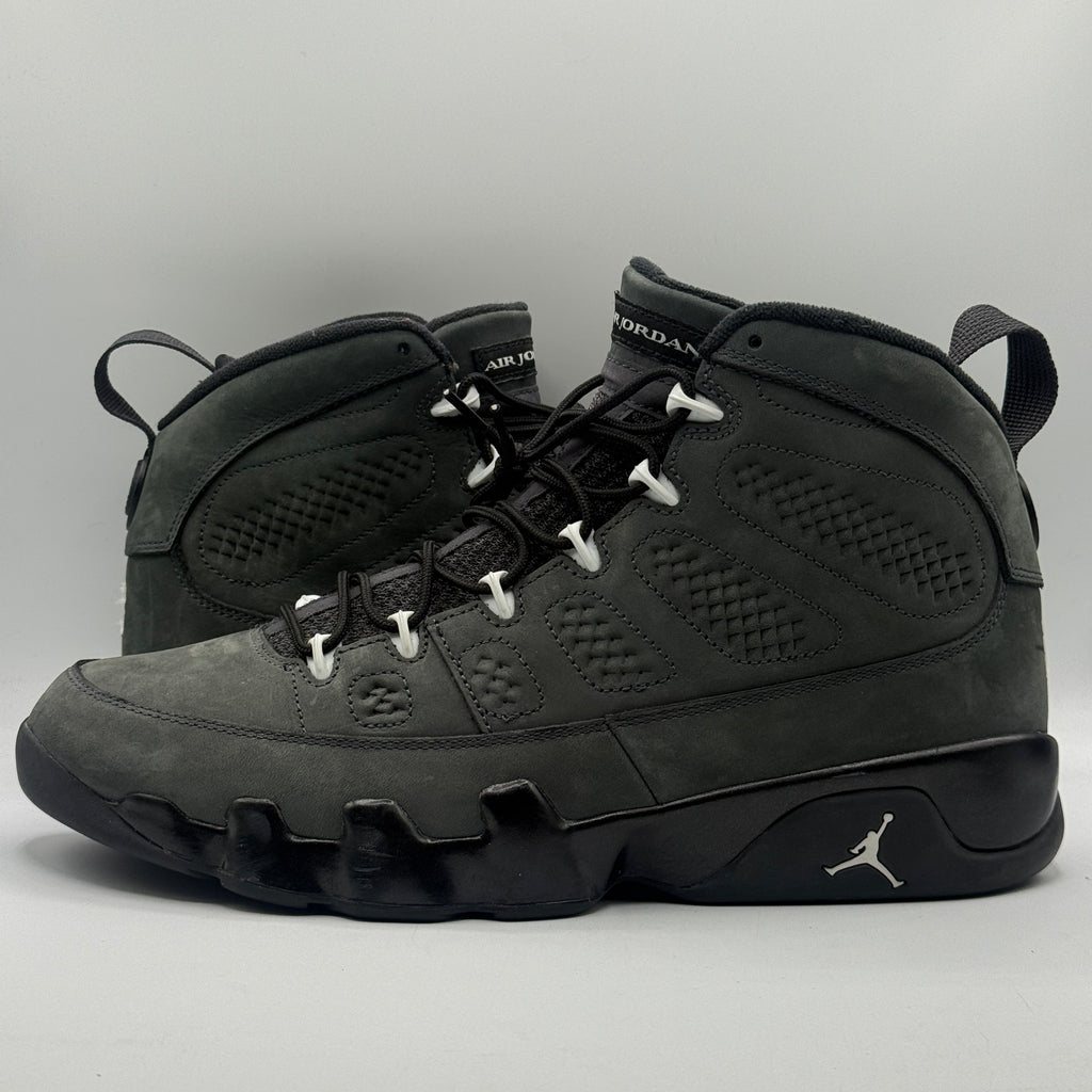 (USED NO BOX) Jordan 9 Anthracite Size 11
