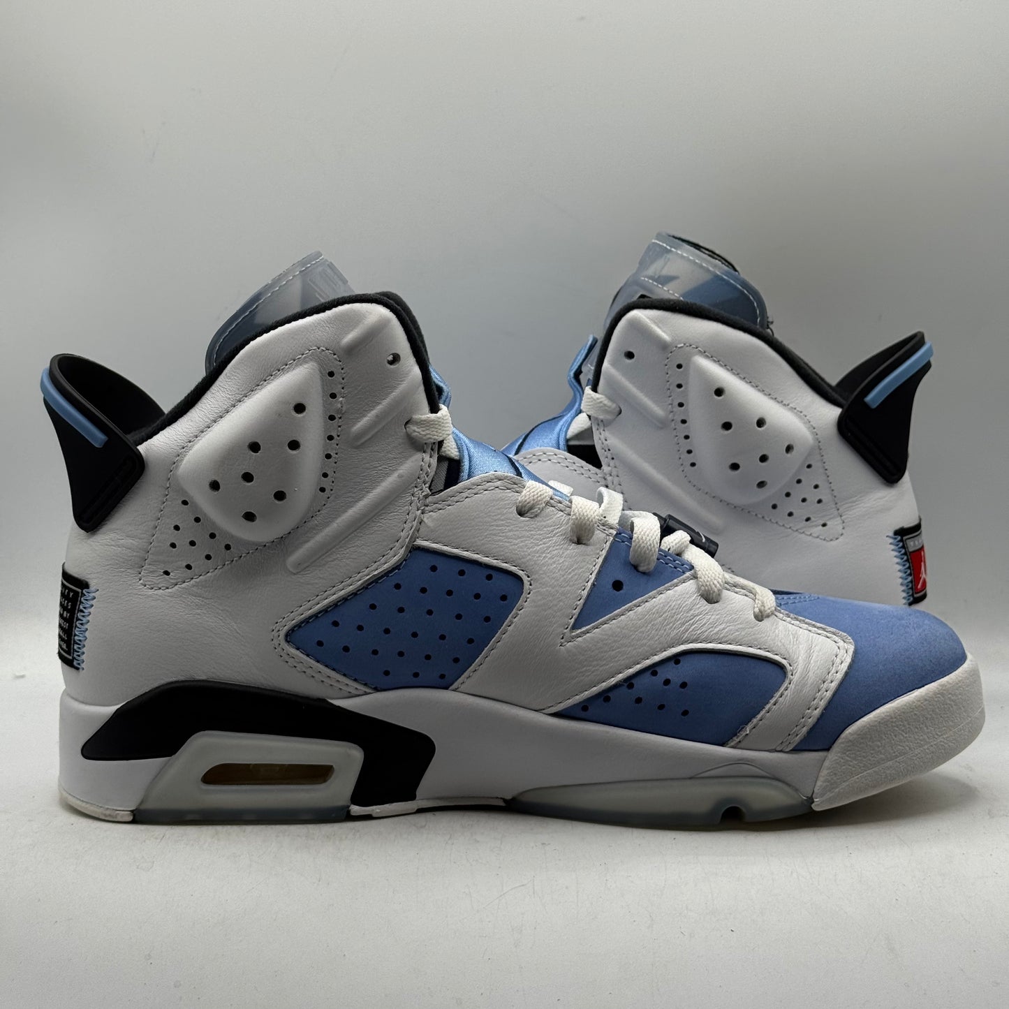 (USED) Jordan 6 UNC Size 9.5