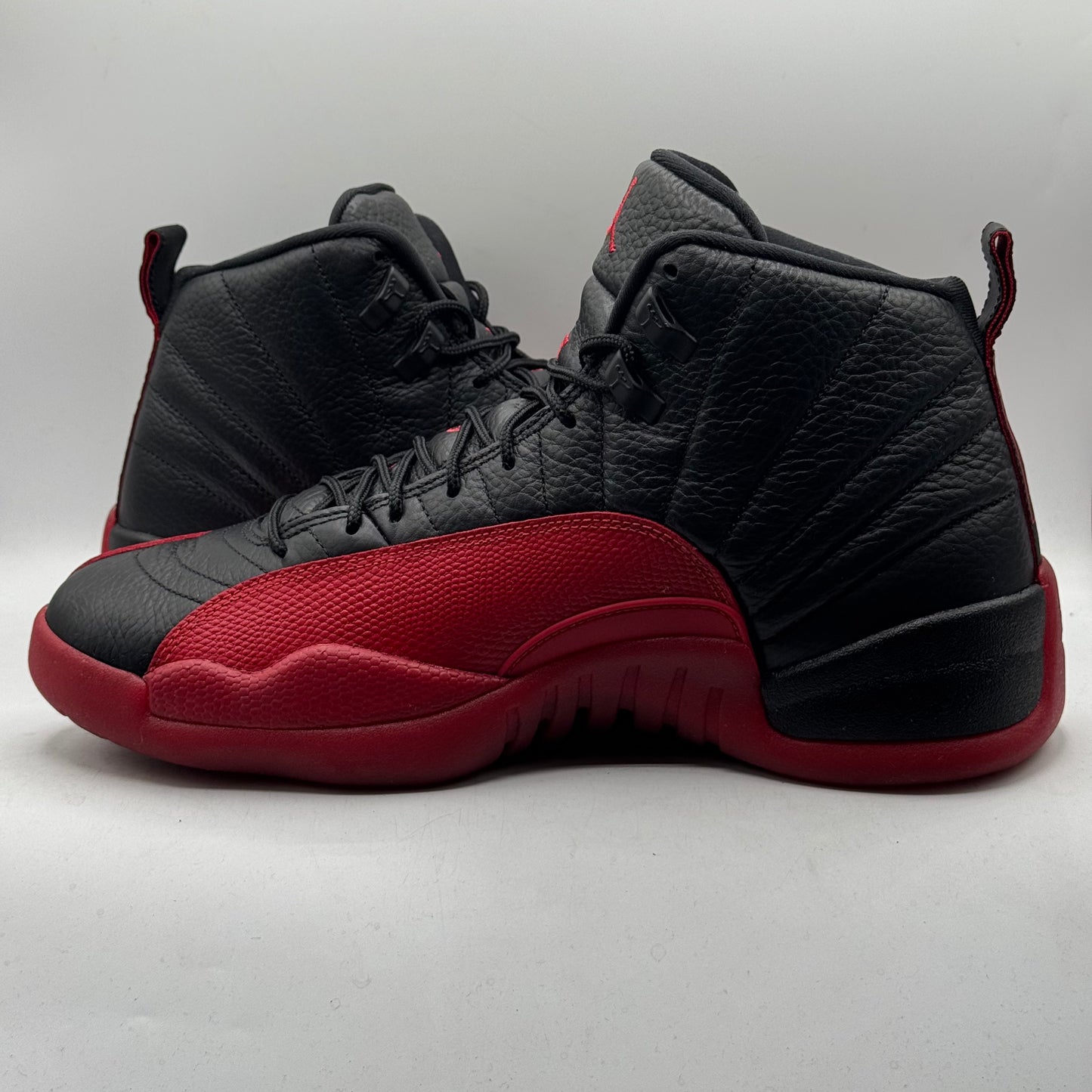 (USED NO BOX) Jordan 12 Flu Game Size 11.5