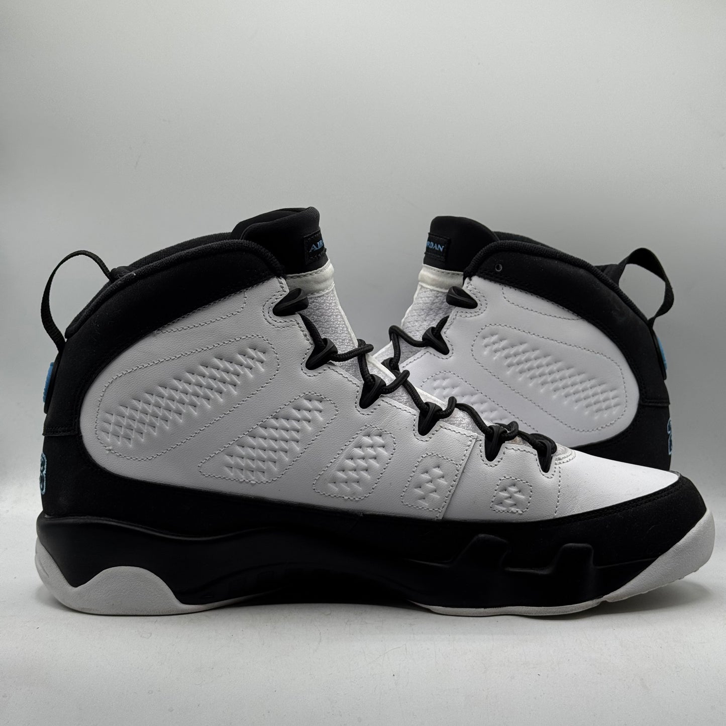 (USED) Jordan 9 University Blue Size 13