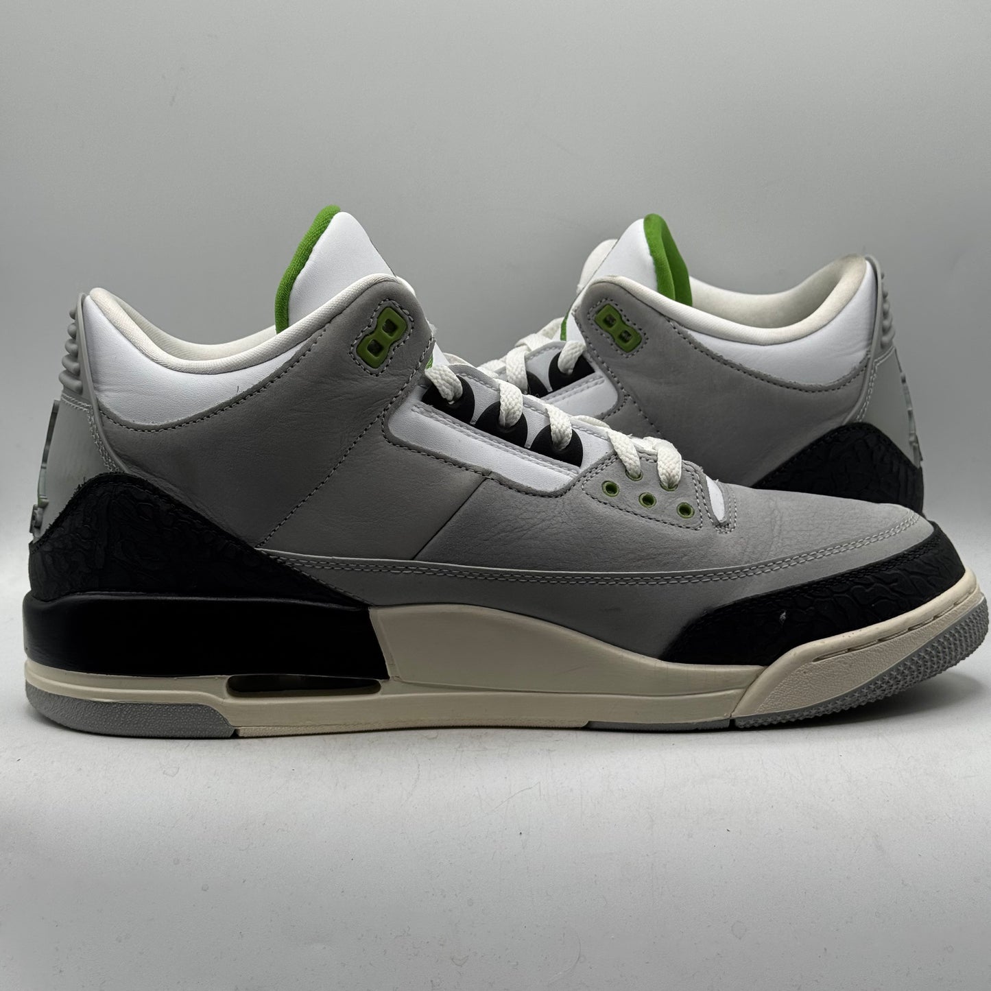 (USED) Jordan 3 Chlorophyll Size 13