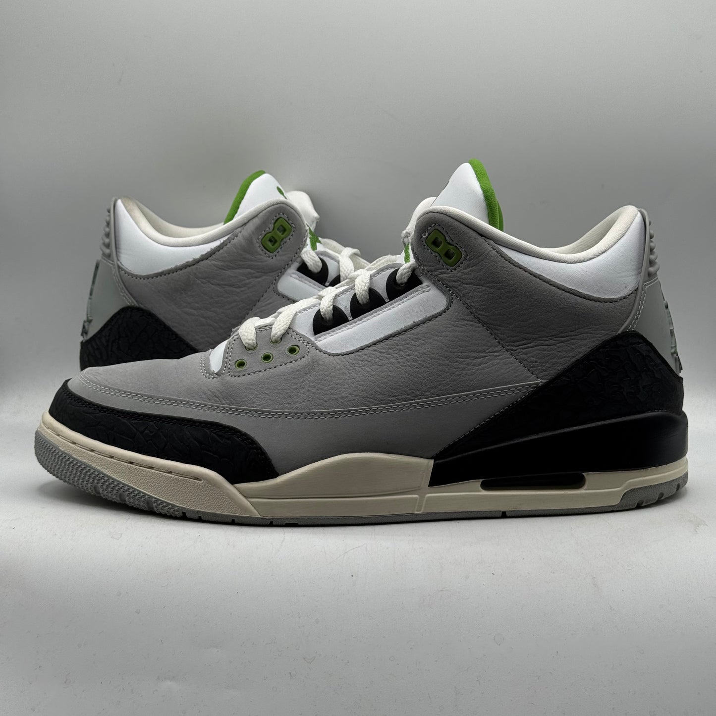 (USED) Jordan 3 Chlorophyll Size 13