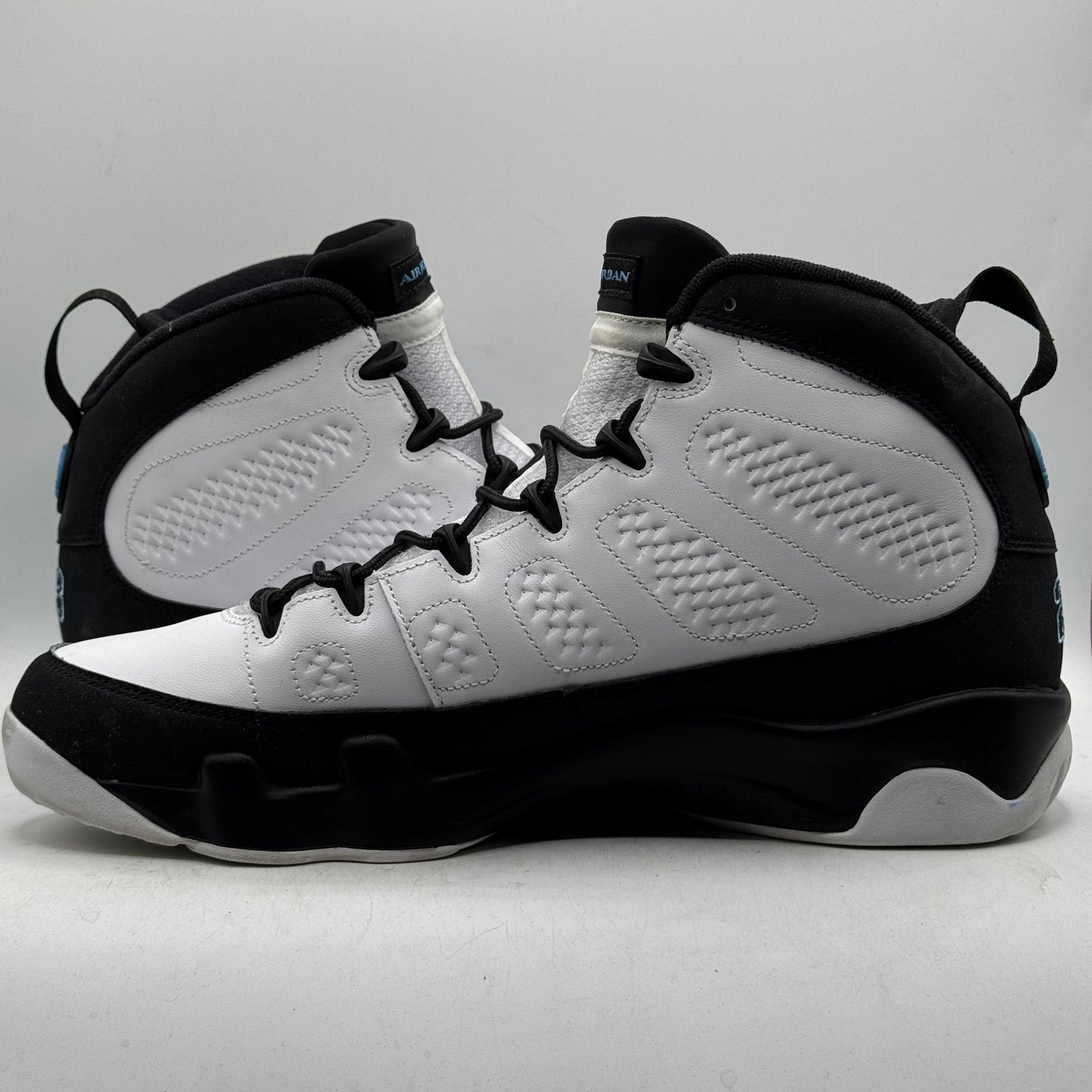 (USED) Jordan 9 University Blue Size 13