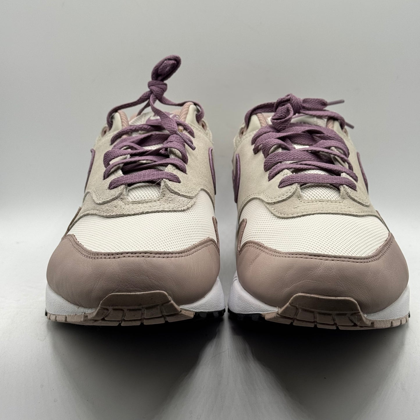 (Used) Nike Air Max 1 Light Bone Violet Dust Size 13