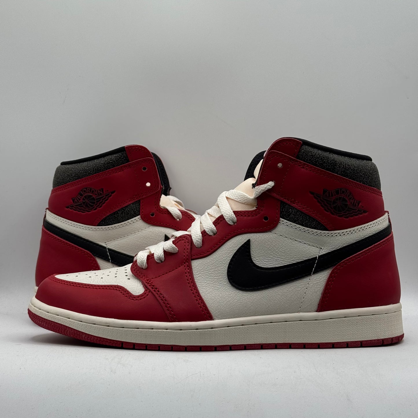 (USED) Jordan 1 Lost & Found Size 11
