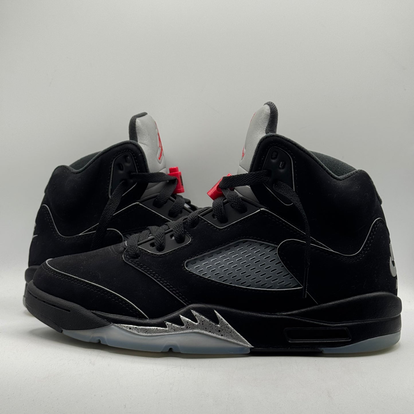 (USED) Jordan 5 Black Metallic Size 8.5