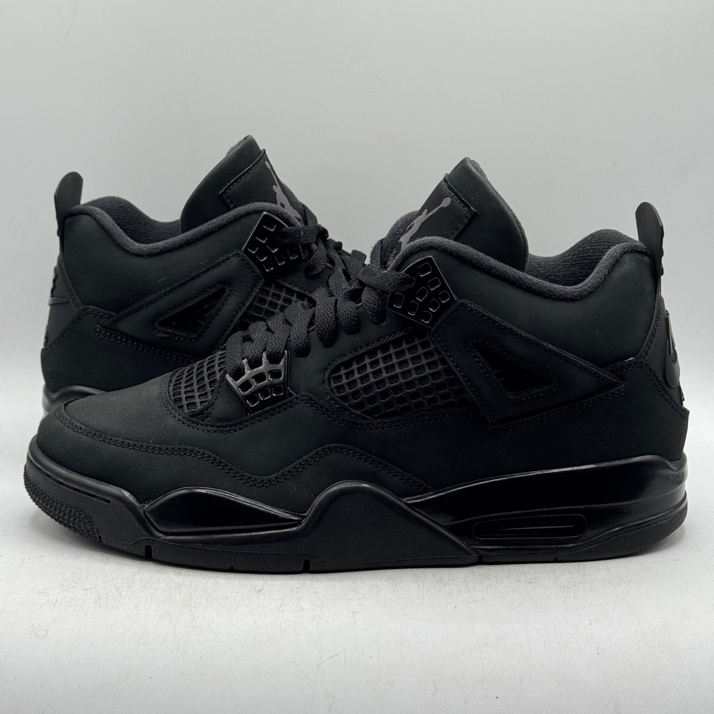 (USED) Jordan 4 Black Cat (2025) Size 9