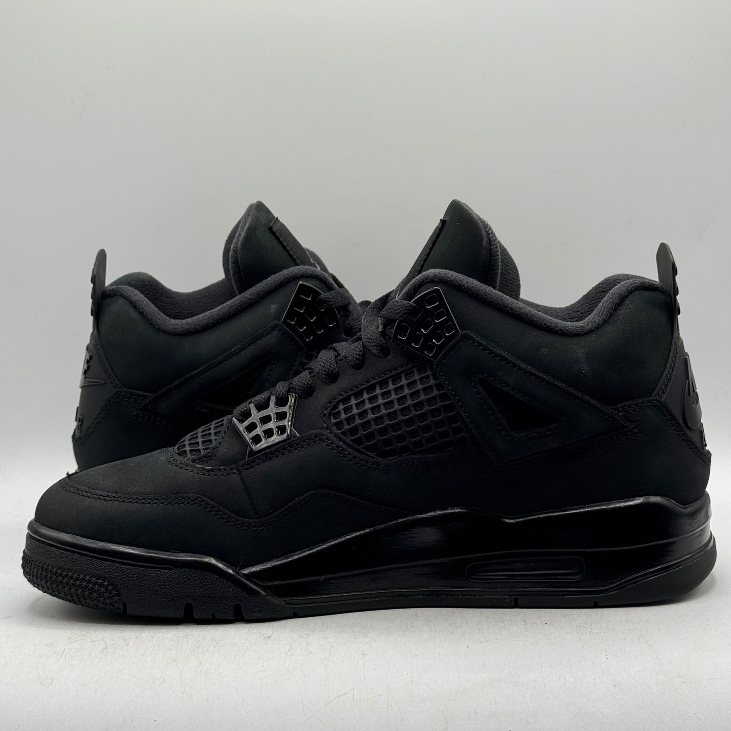 (USED) Jordan 4 Black Cat (2025) Size 9