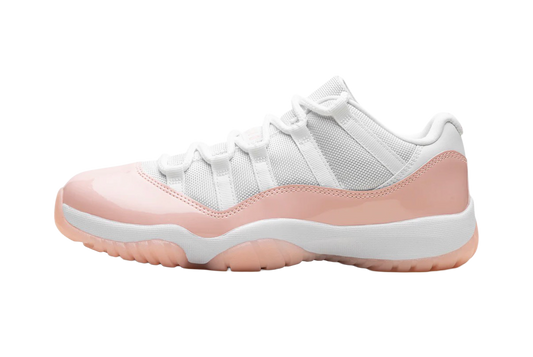 Jordan 11 low legend Pink (W)