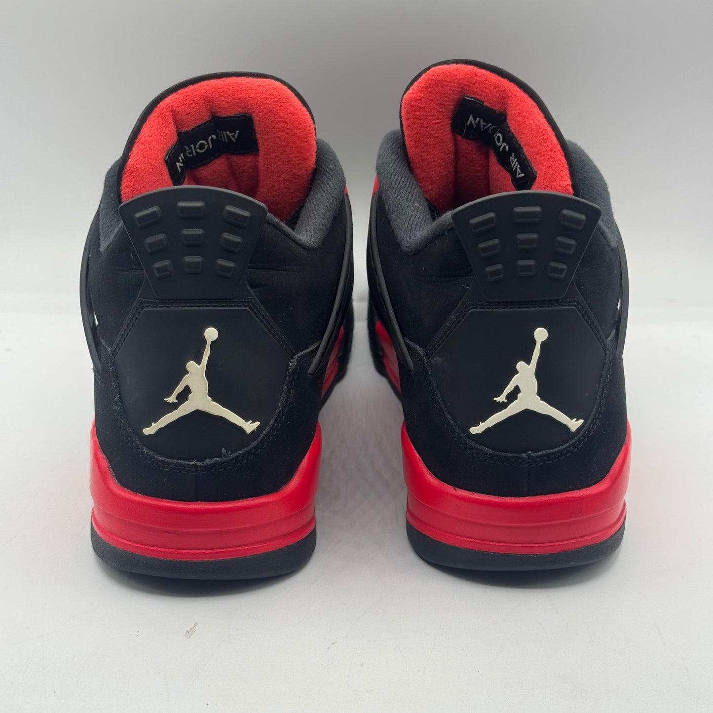 (USED NO BOX) Jordan 4 Red Thunder Size 9.5