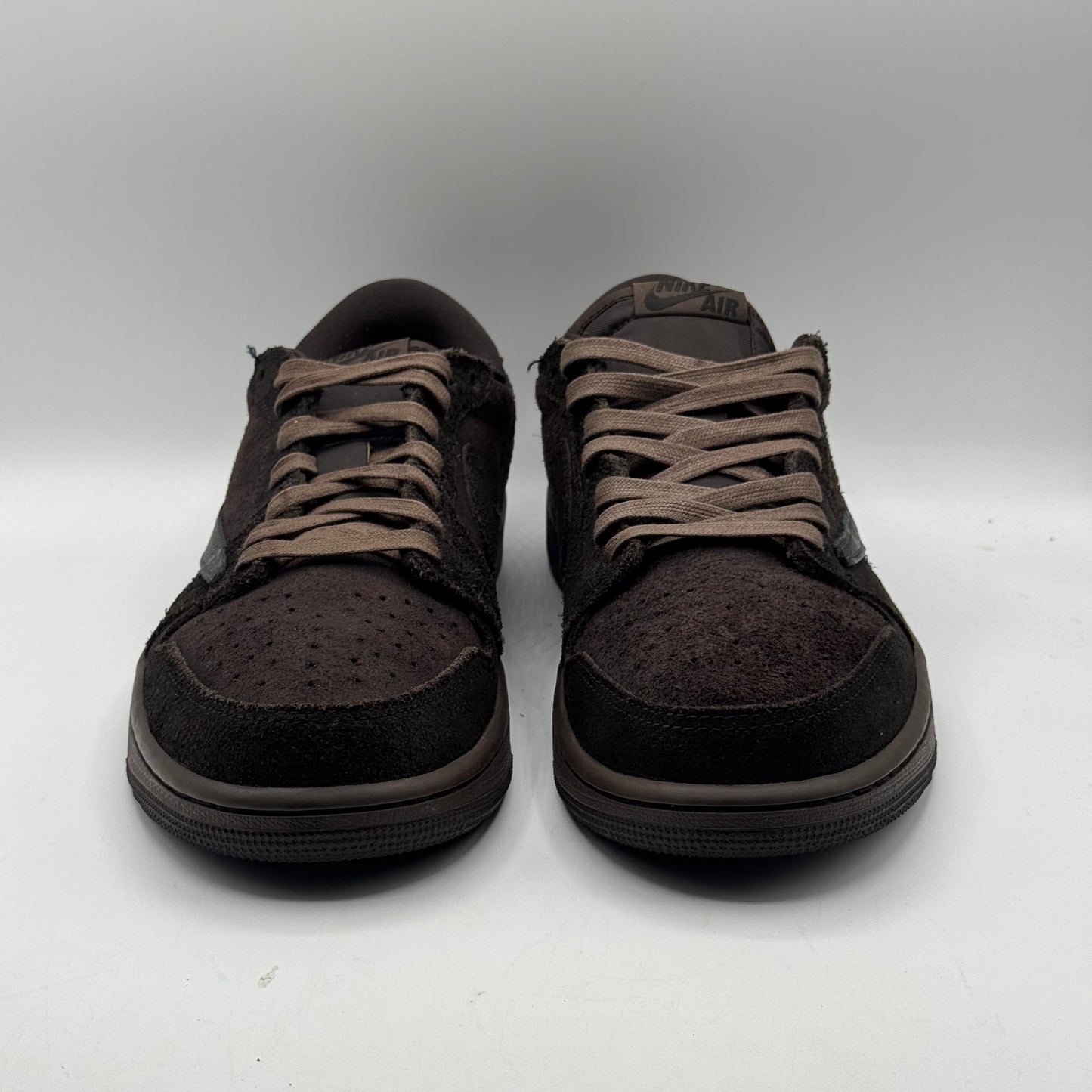 (USED) Jordan 1 Low Travis Scott Velvet Size 9