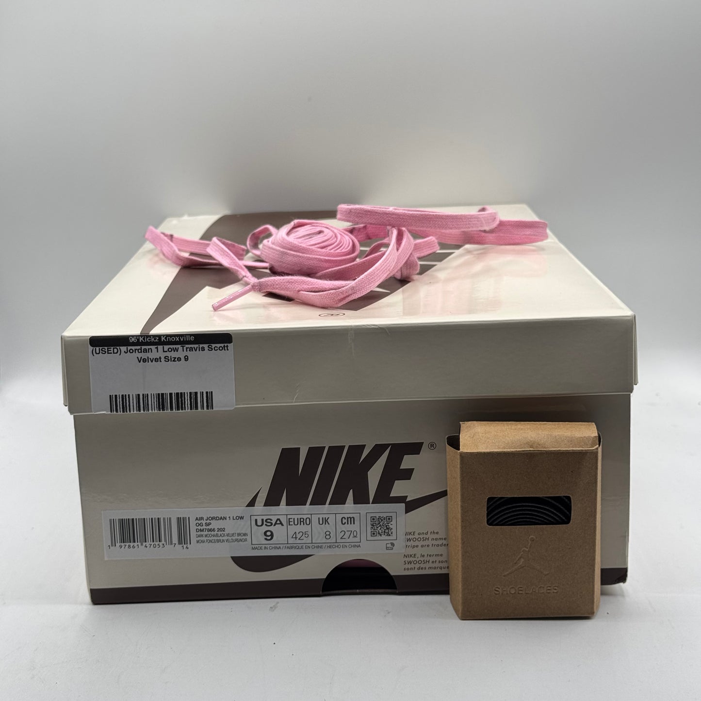 (USED) Jordan 1 Low Travis Scott Velvet Size 9