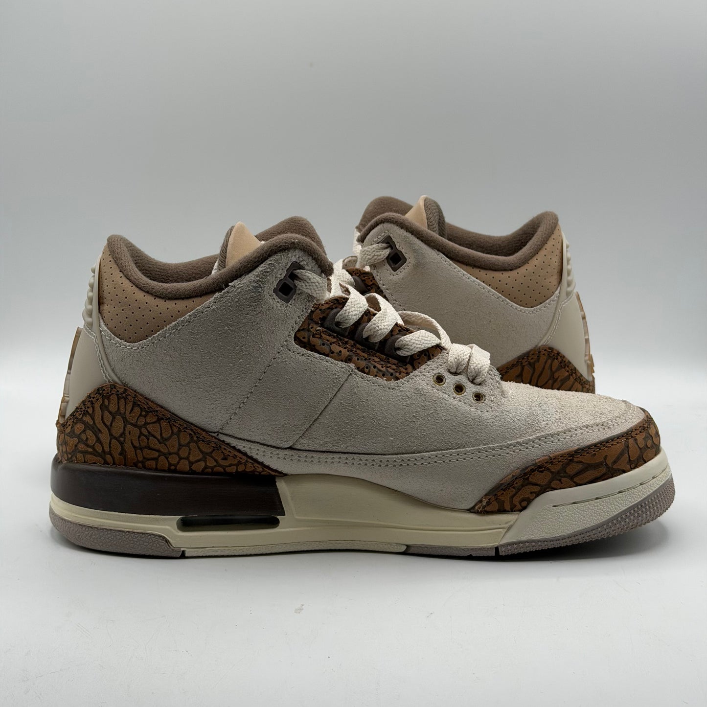 (USED) Jordan 3 Palomino Size 6Y