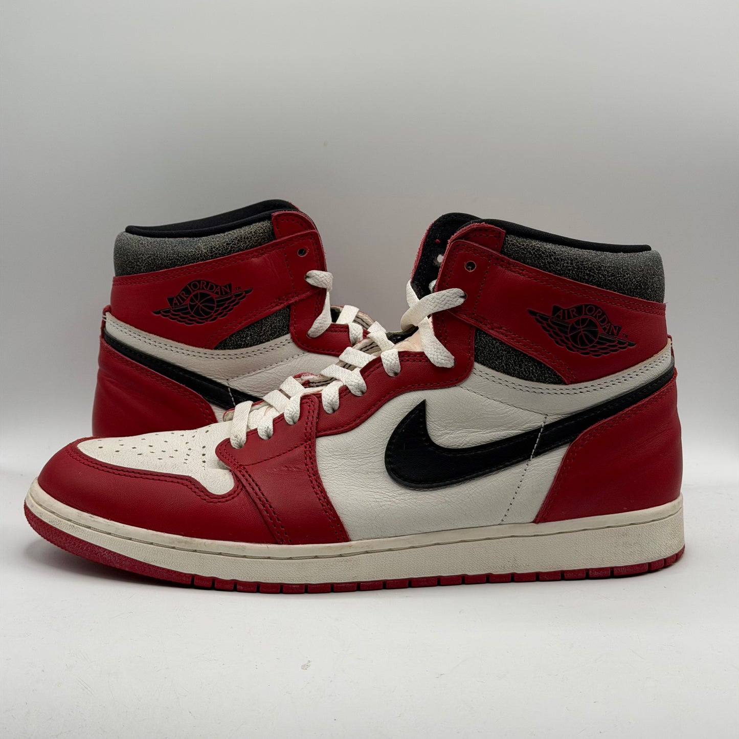 (USED) Jordan 1 High Lost And Found Size 11.5
