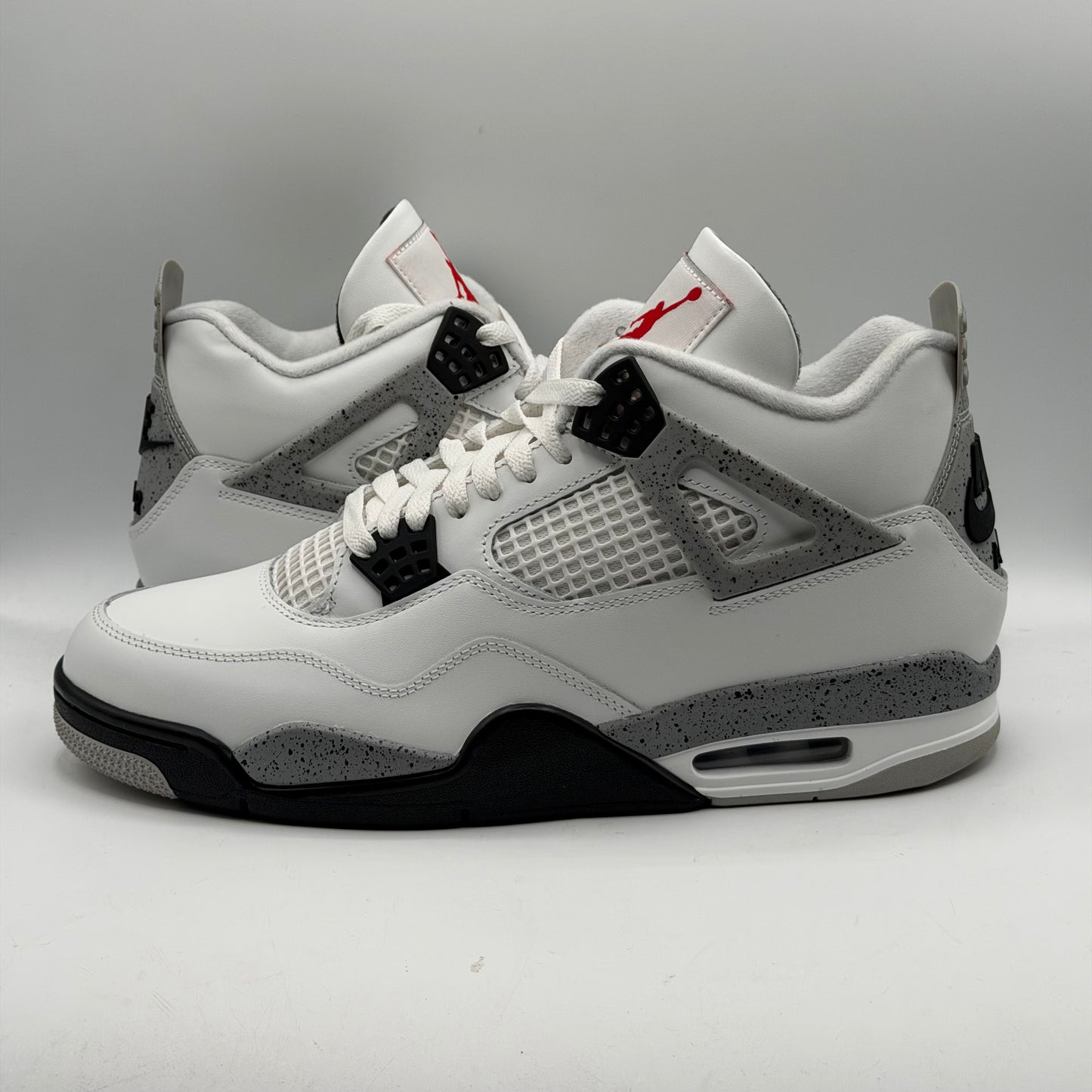 (USED) Jordan 4 White Cement (2025) Size 11