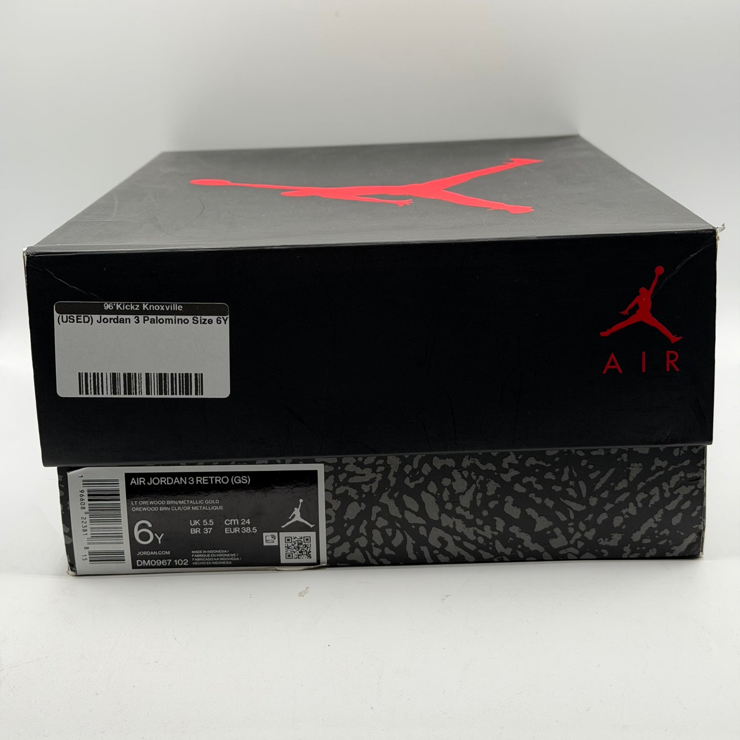 (USED) Jordan 3 Palomino Size 6Y