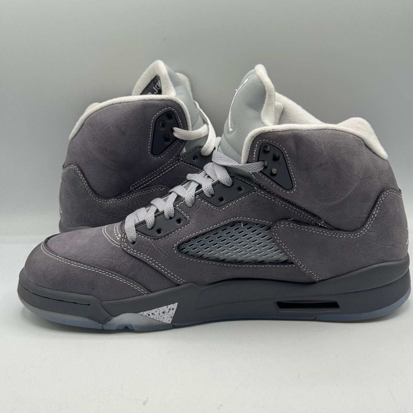 (USED MISSING ONE GREY LACE) Jordan 5 Retro Wolf Grey (2026) Size 11