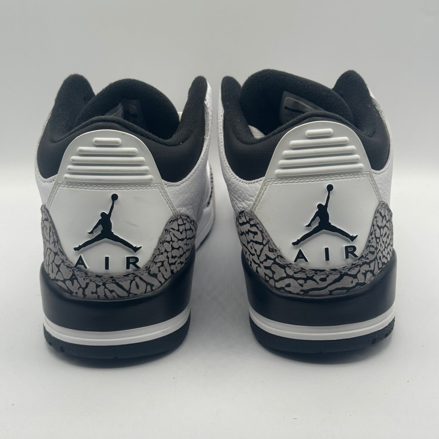 (USED) Jordan 3 Retro Infrared 23 (2014) Size 10 No Box
