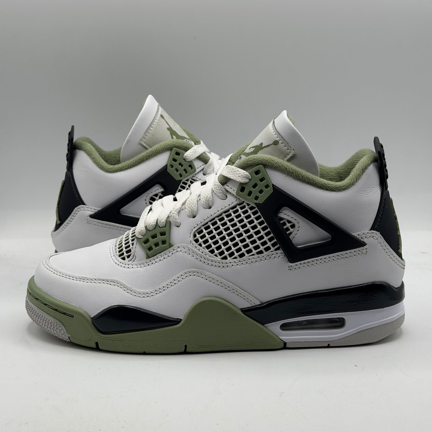 (USED REP BOX) Jordan 4 Seafoam 7W/5.5Y