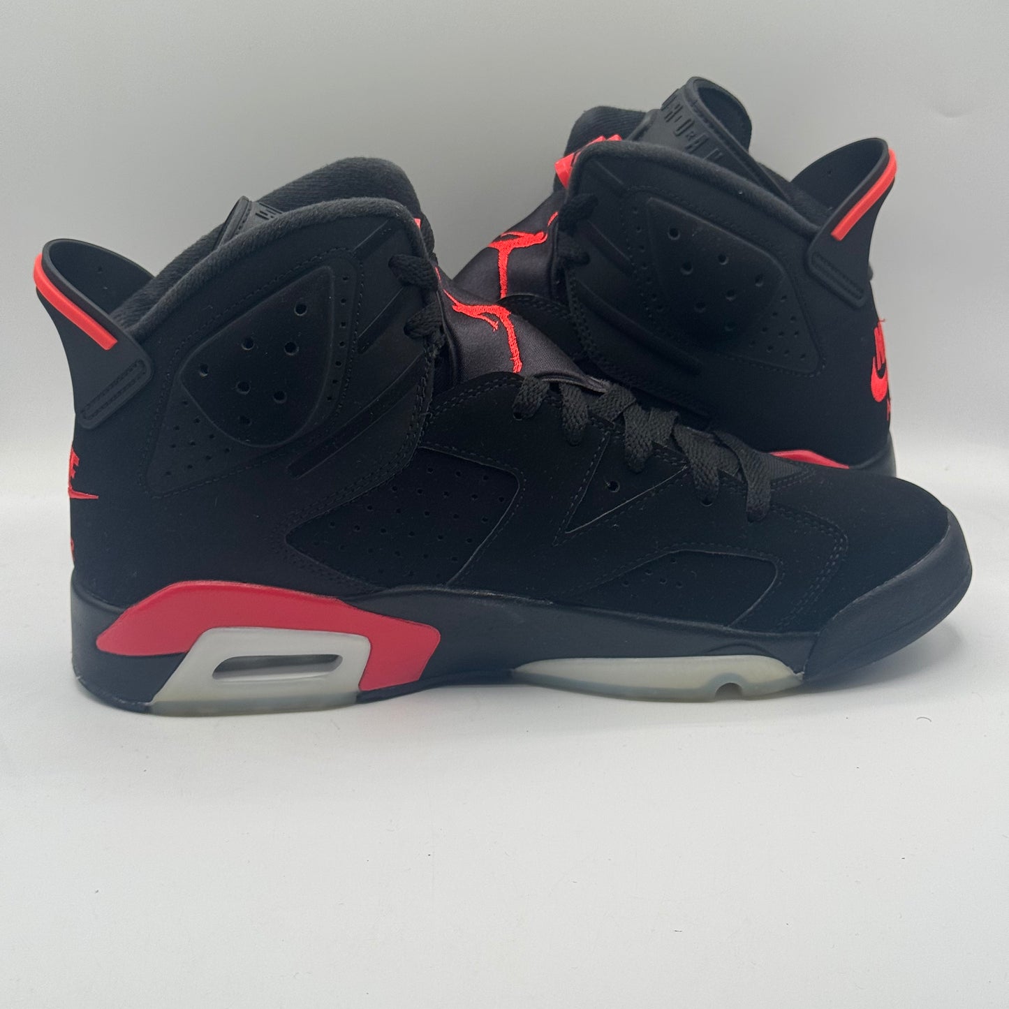 (USED NO BOX) Jordan 6 Retro Infrared Salesman Size 9