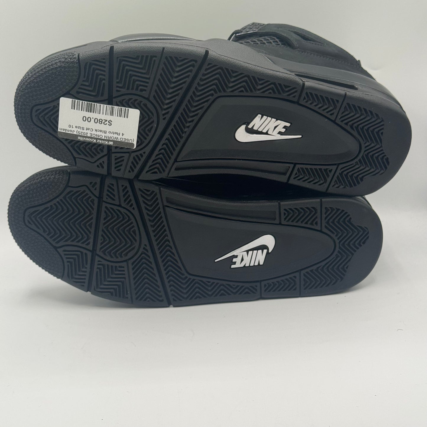 (USED WORN ONCE 2025) Jordan 4 Retro Black Cat Size 10