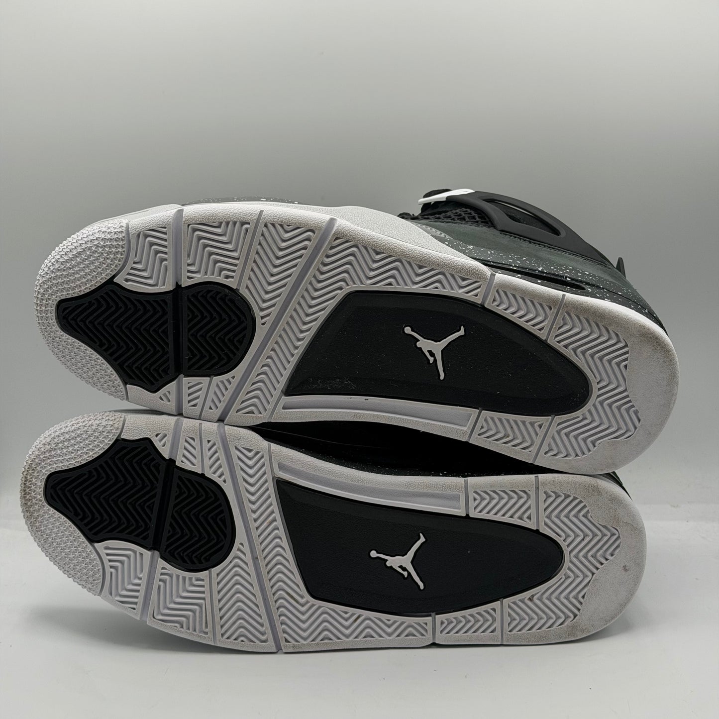 (USED) Jordan 4 Fear Size 10