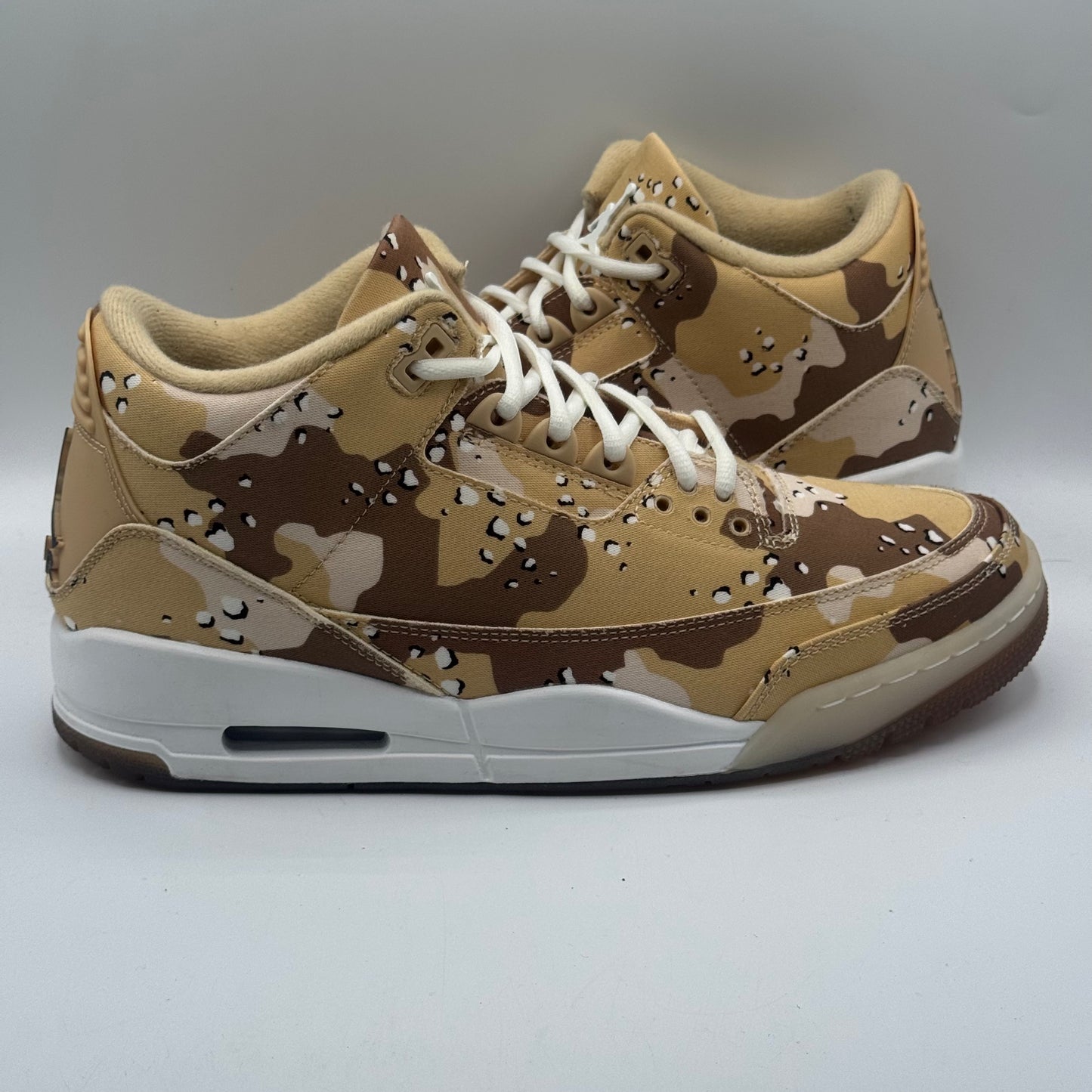 (USED BOX LID MISSING) Jordan 3 Retro WNBA Desert Camo Size 11W/9.5M