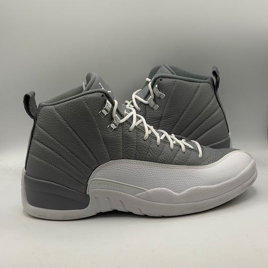 (USED) Jordan 12 Stealth Size 12