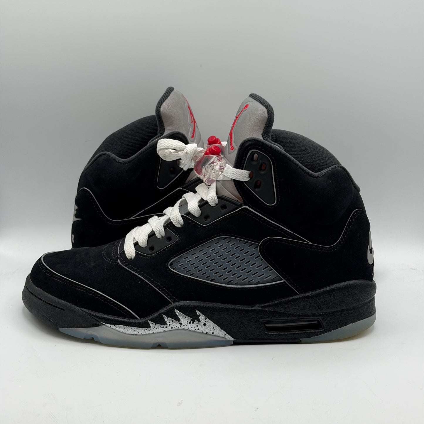 (Used) Jordan 5 Black Metallic Reimagined Size 8