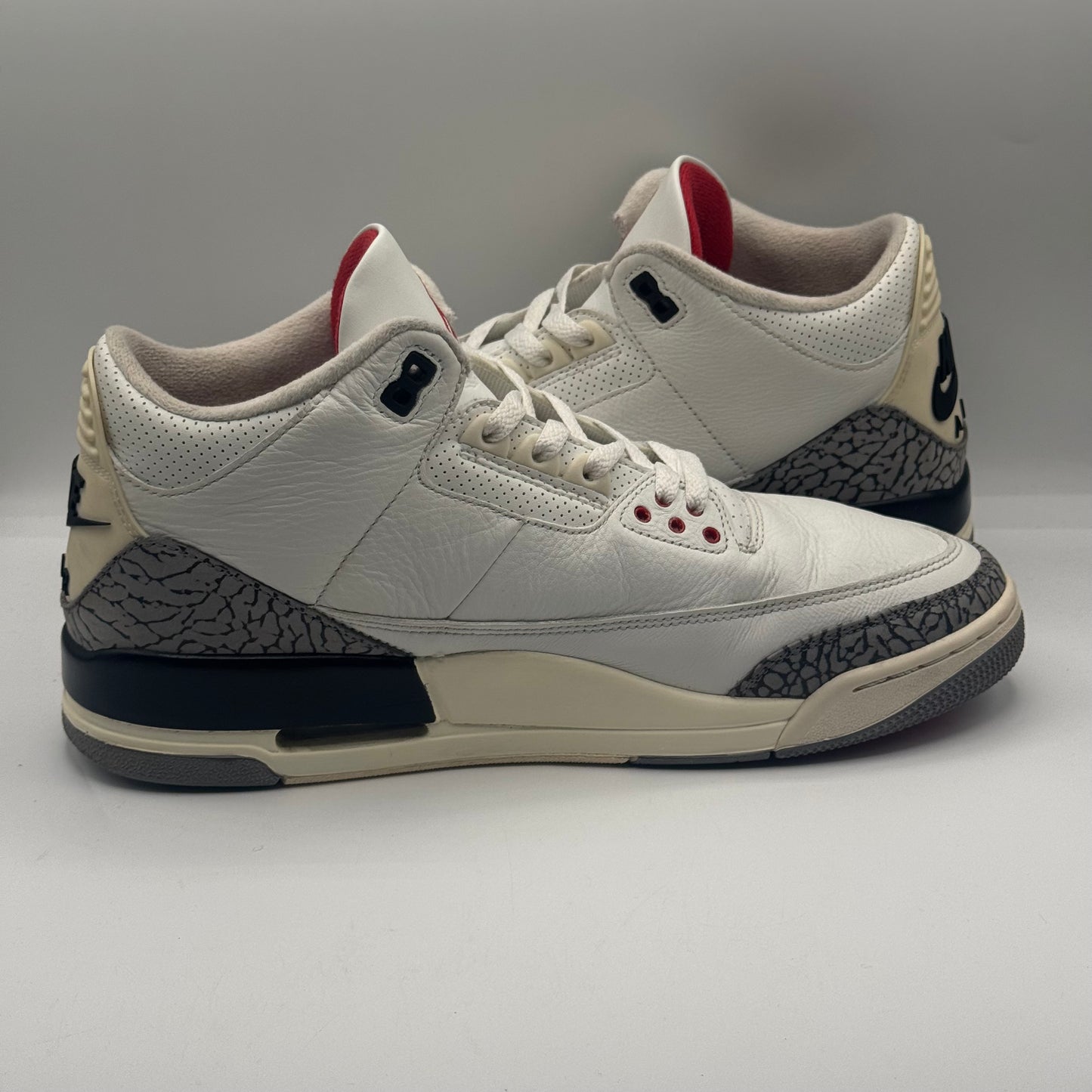 (USED) Jordan 3 Retro White Cement Reimagined Size 11