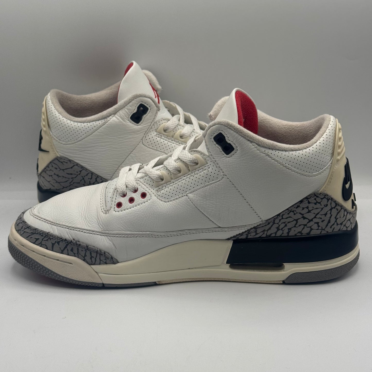 (USED) Jordan 3 Retro White Cement Reimagined Size 11